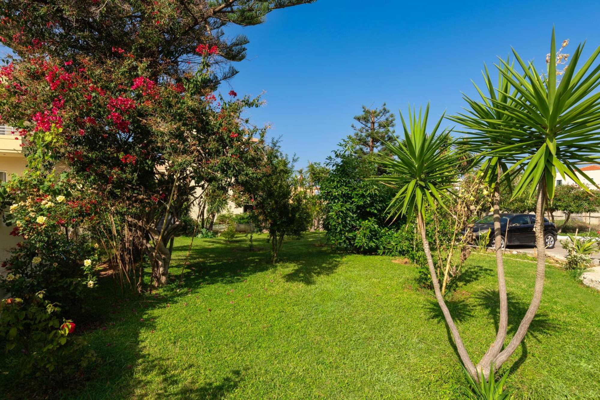 Evdokia Αpartments & Dimitra Village Agia Marina Eksteriør bilde