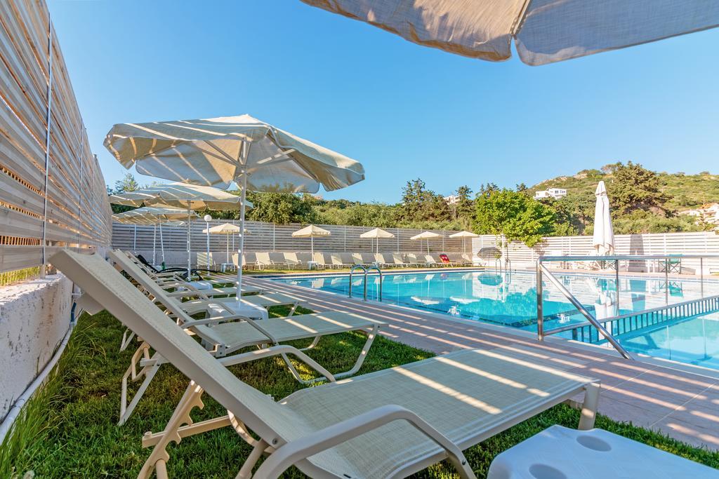 Evdokia Αpartments & Dimitra Village Agia Marina Eksteriør bilde